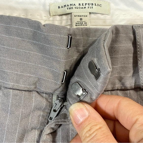 BANANA REPUBLIC Pants Women 8 Gray Pinstripe Sloan Fit Mid Rise Business Slacks - Picture 4 of 16